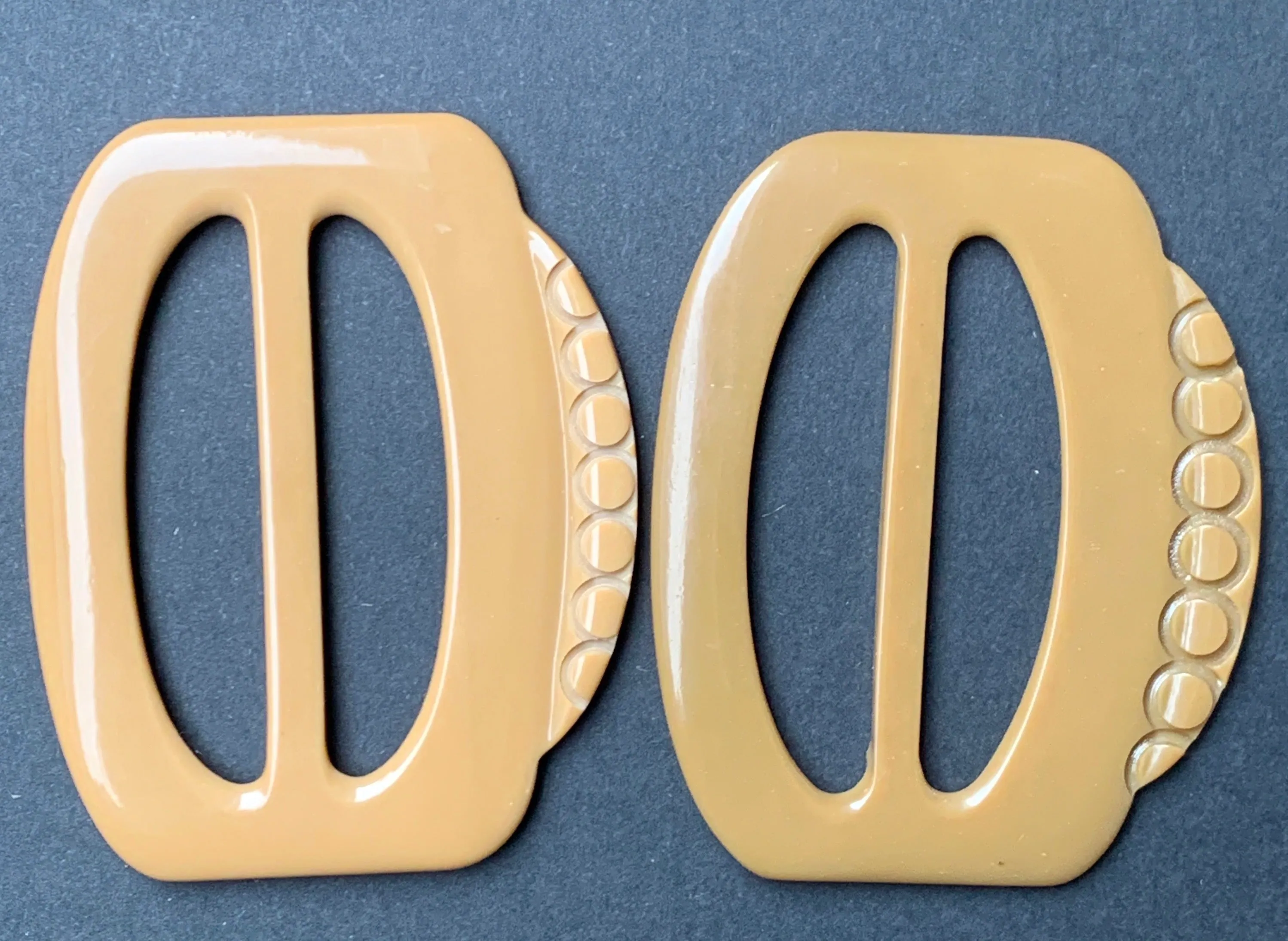 Deliciously Curvy 1940s French  6cm Buckle - Fawn or Toffee Brown