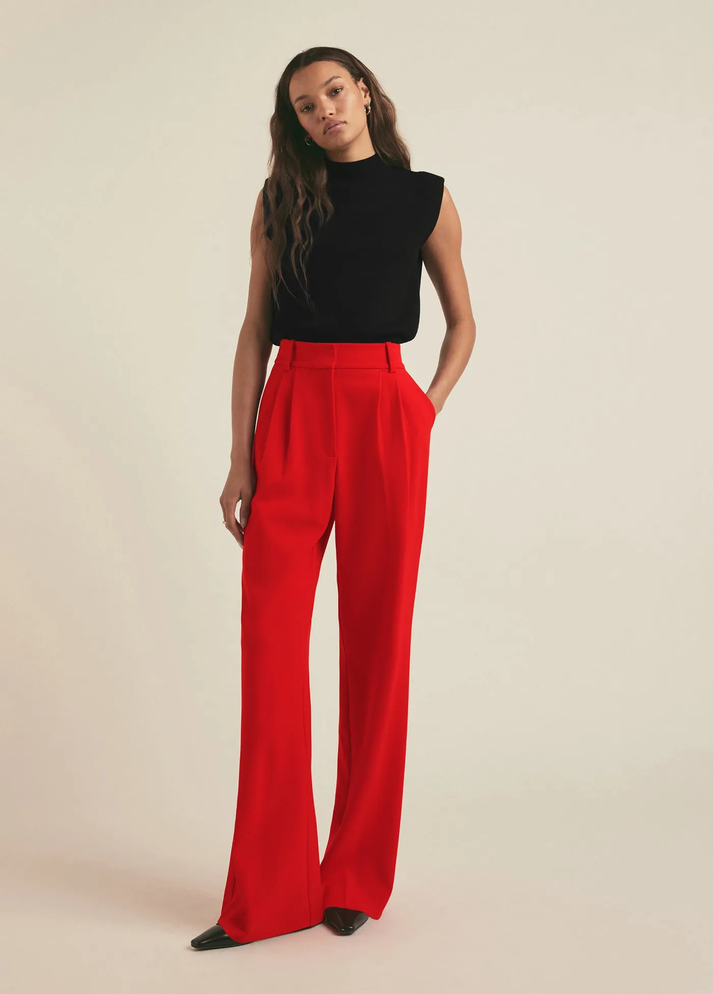 THE WHITNEY TOP